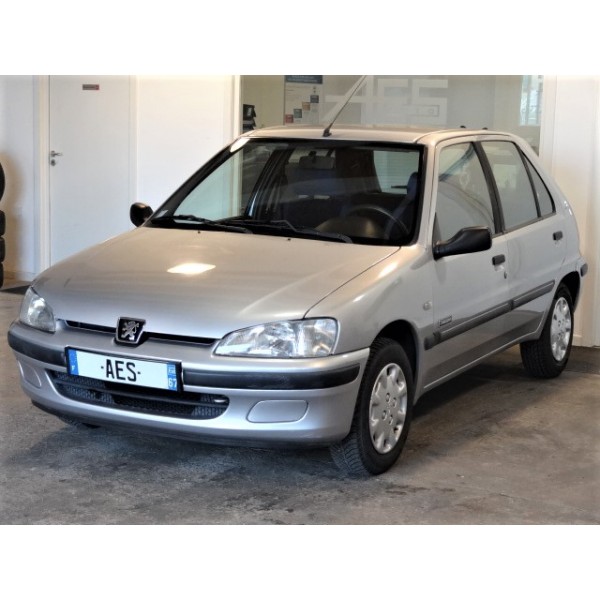 PEUGEOT 106