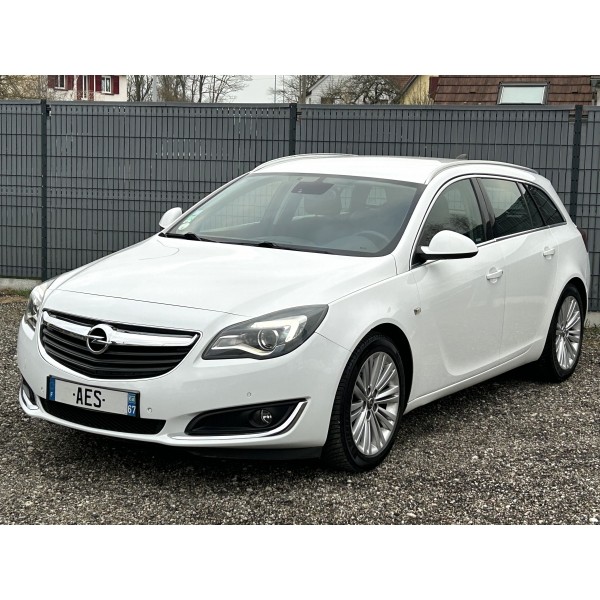 OPEL INSIGNIA