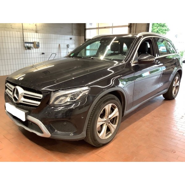 MERCEDES GLC