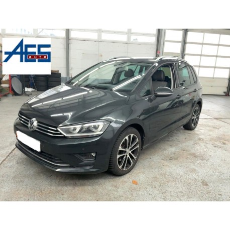 VOLKSWAGEN GOLF SPORTVAN