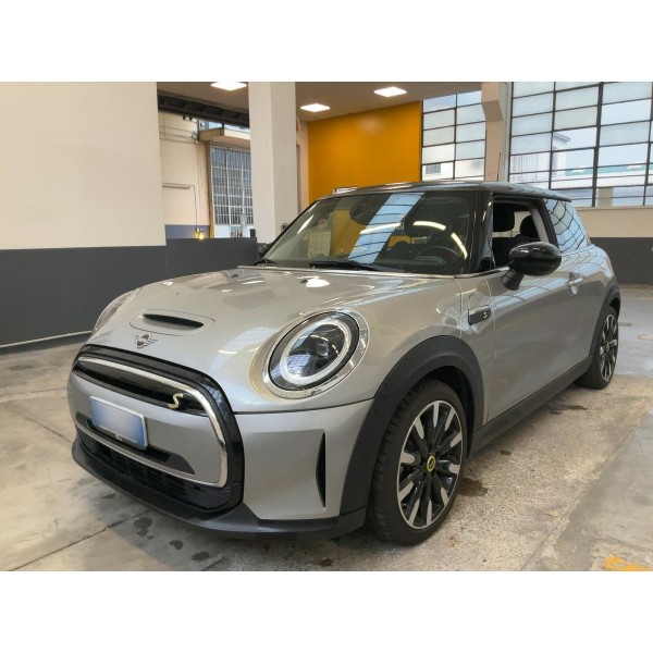 MINI COOPER SE