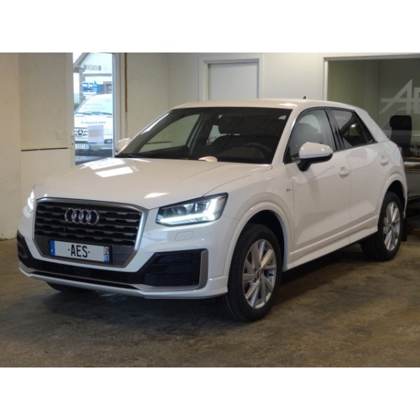 AUDI Q2